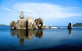 Fishing boats on the shore of Lake Victoria